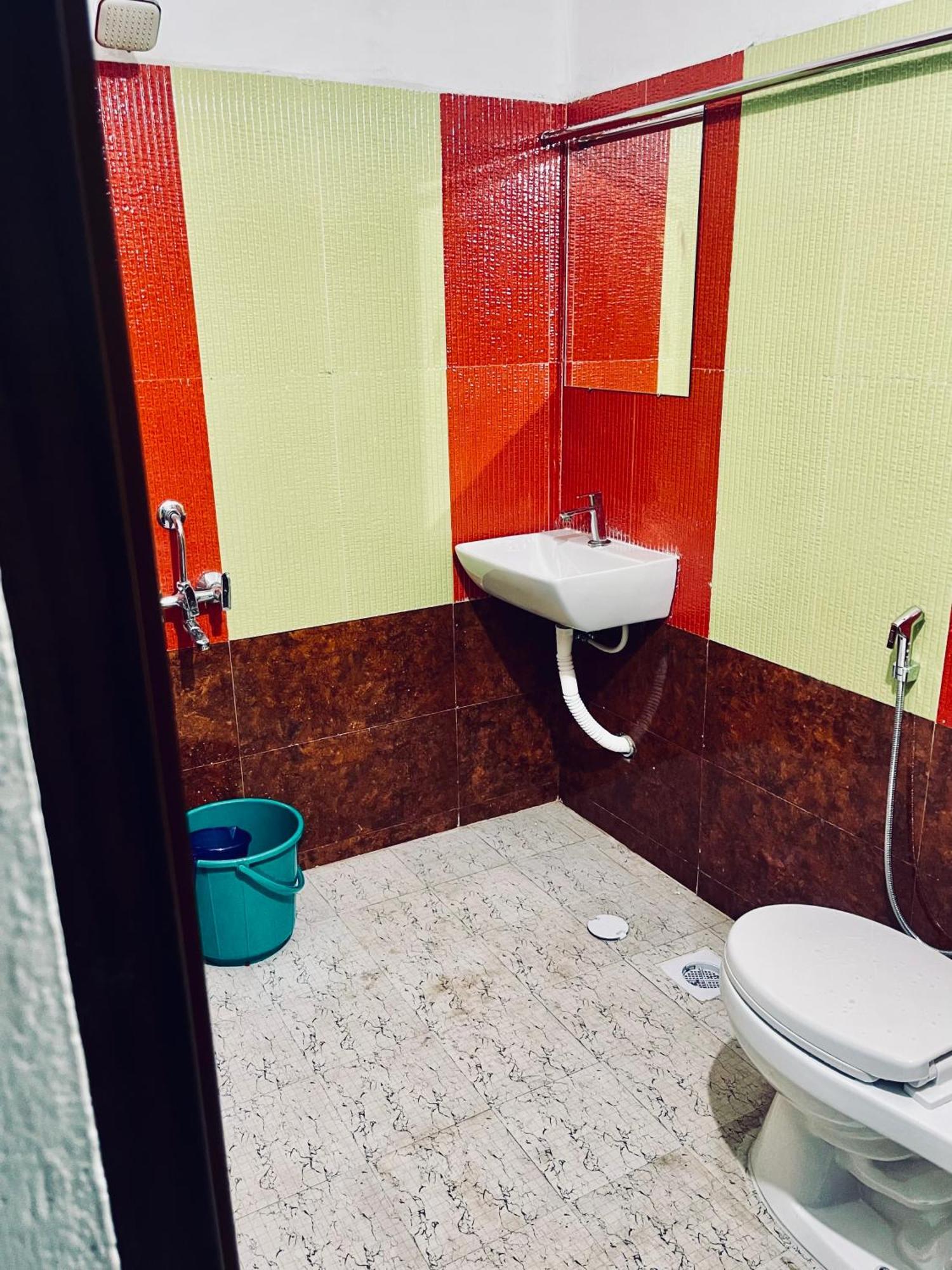 Puthookkadans Mareena Lodge Kottayam Luaran gambar
