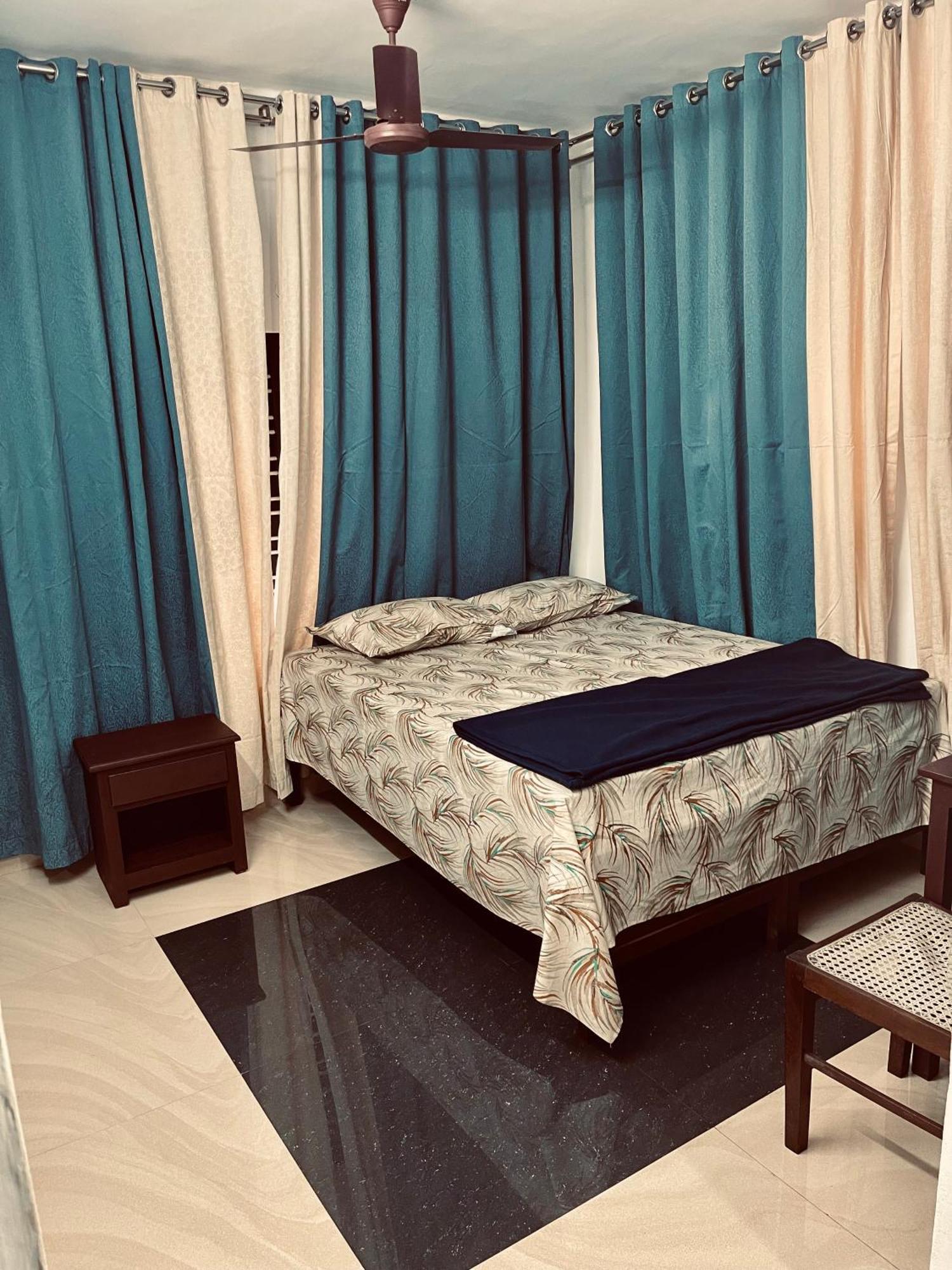 Puthookkadans Mareena Lodge Kottayam Luaran gambar